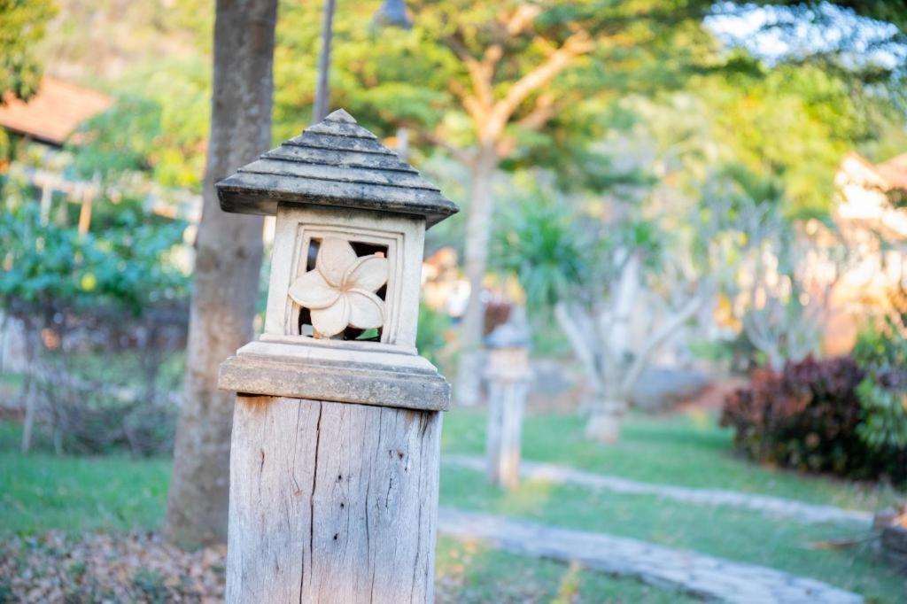Dusit Talai Resort Mu Si Ngoại thất bức ảnh