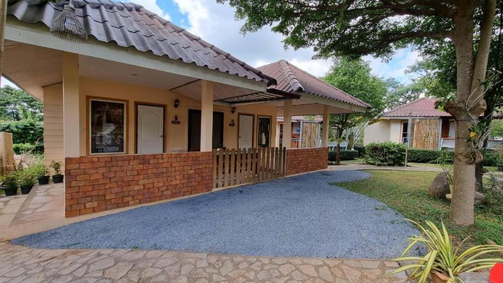 Dusit Talai Resort Mu Si Ngoại thất bức ảnh