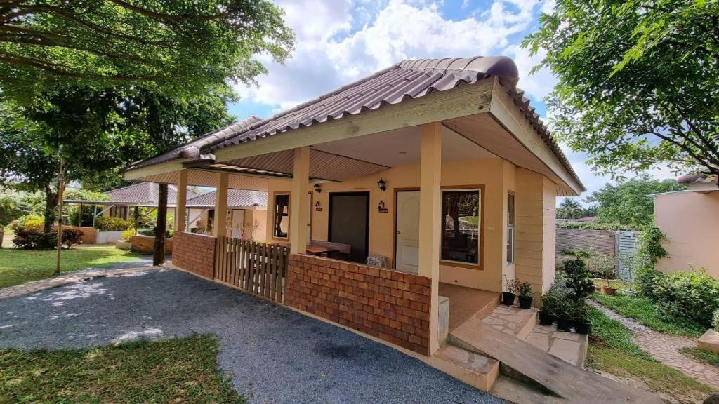 Dusit Talai Resort Mu Si Ngoại thất bức ảnh