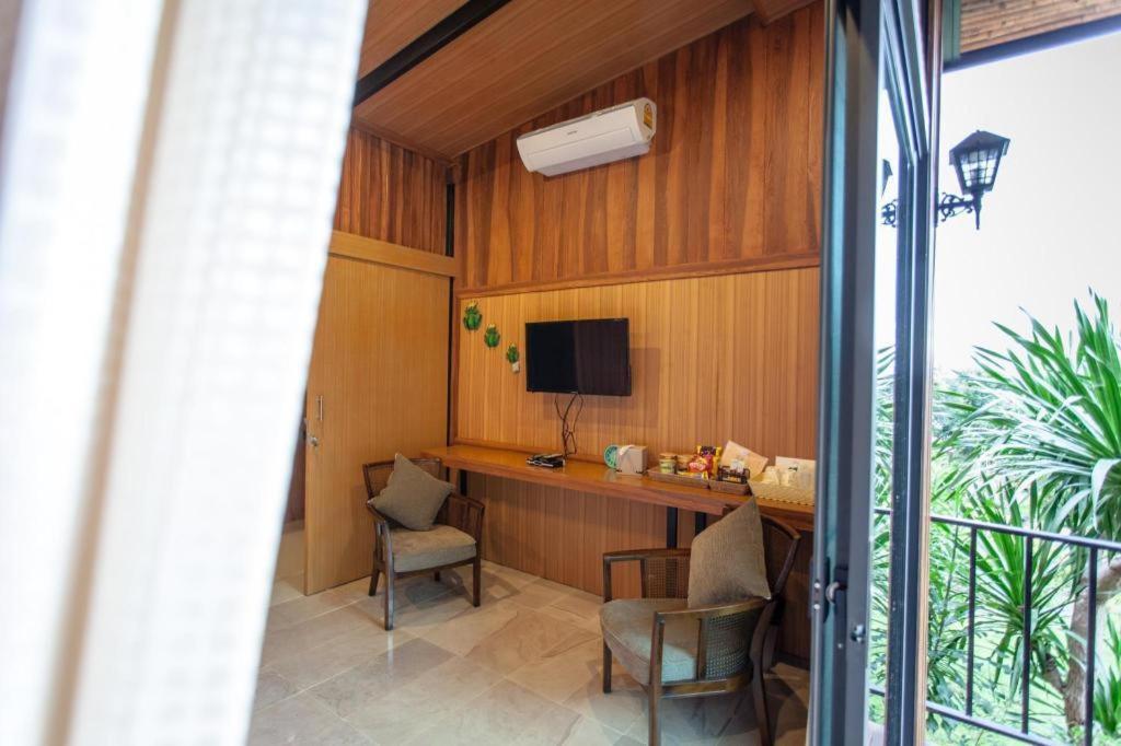 Dusit Talai Resort Mu Si Ngoại thất bức ảnh